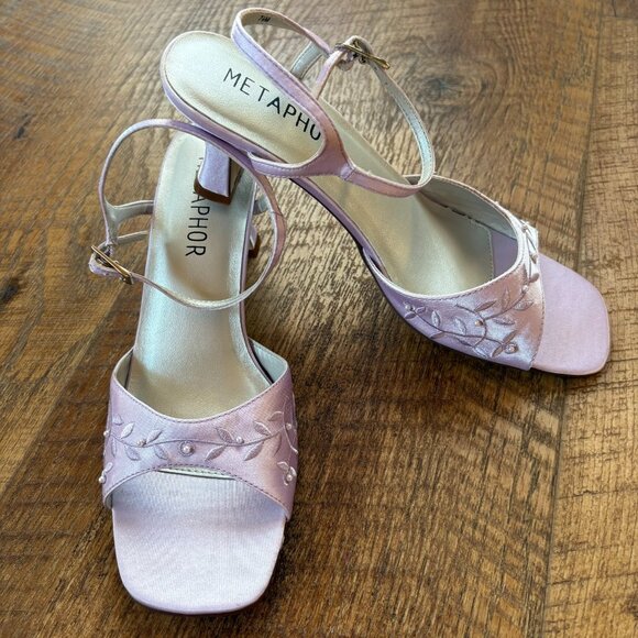 NWT, Metaphor lilac heels with pearls, square toes and heels, size 7.5 Medium - Picture 1 of 9